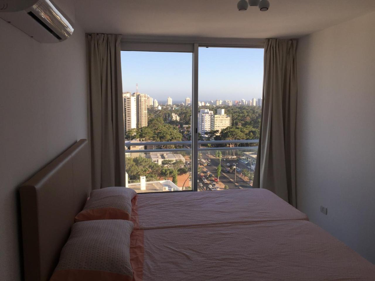 Bellagio Tower New Apartments 푼타델에스테 외부 사진